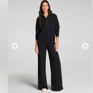 Spanx air essentials elegant Black Women's Wide-Leg Pants nwt sz medium